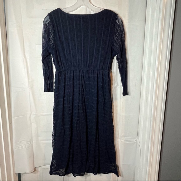 Two Hearts Maternity Dress Size Medium Navy Blue Lacey Lined Holiday Party Vneck - Picture 2 of 6
